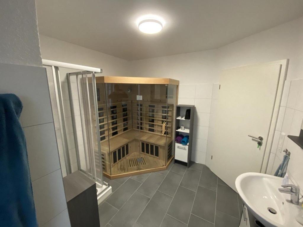 Holiday home Alleenhuus
