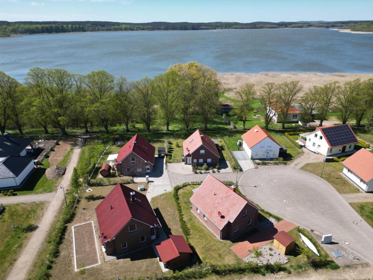 Holiday home Alleenhuus *