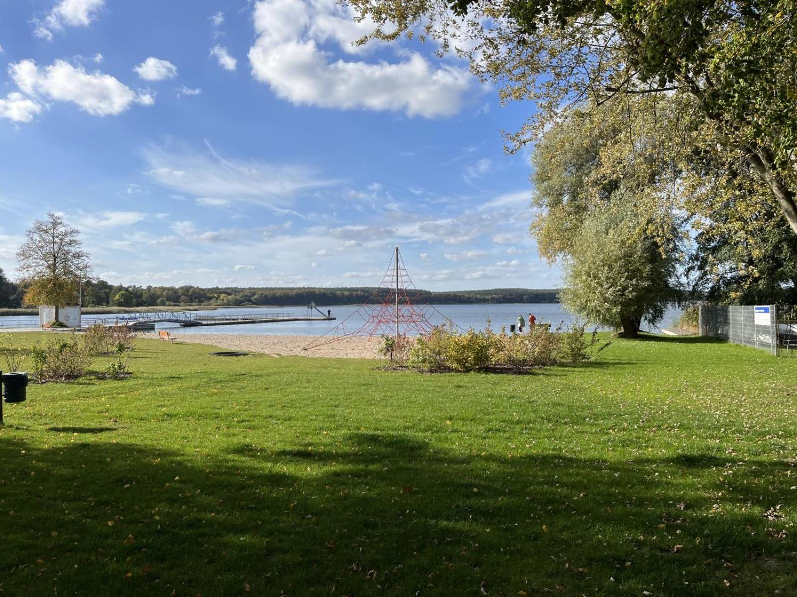 Holiday home Alleenhuus Warin