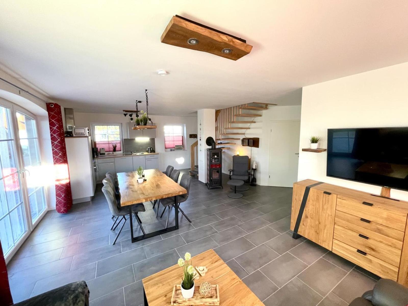 Holiday home Alleenhuus *